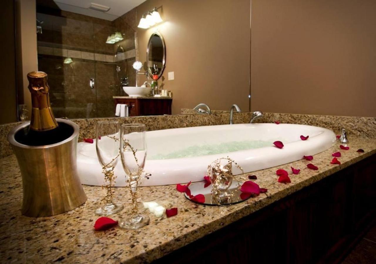 Timberlake Lodge Grand Rapids Ngoại thất bức ảnh