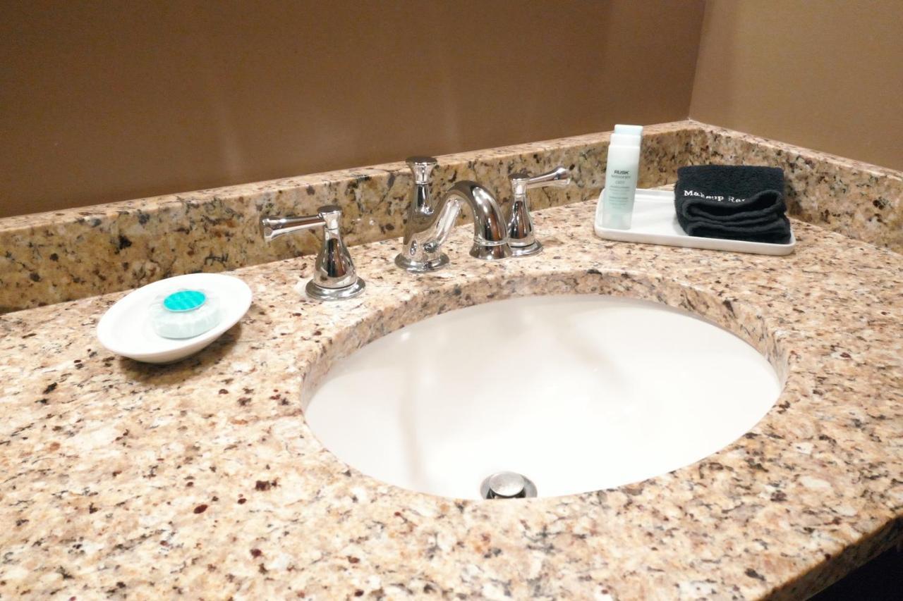 Timberlake Lodge Grand Rapids Ngoại thất bức ảnh